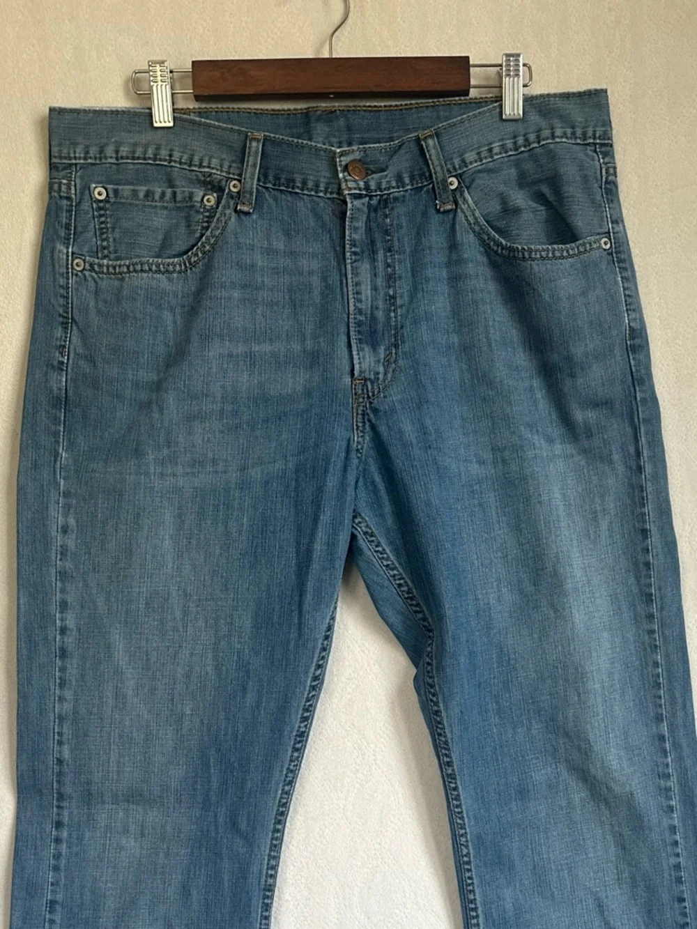 Levi's Men's 527 Medium Blue Straight-Leg Jeans Sz 36 x 34
